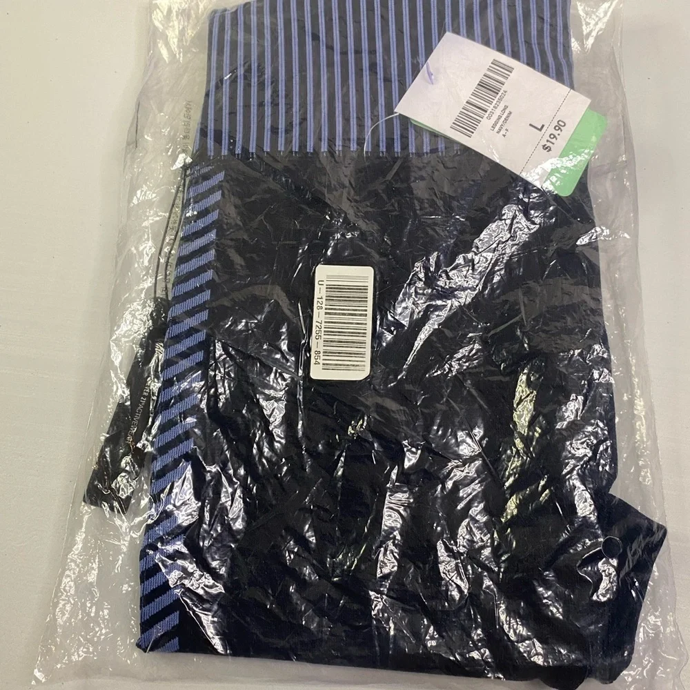 High rise seamless leggings size large NWT forever 21 navy blue‎ - Picture 9 of 9